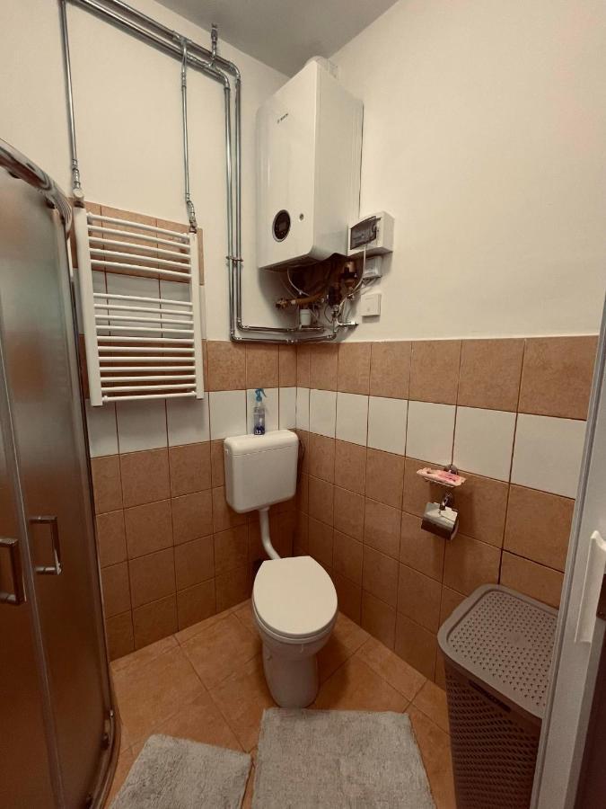 Hotel Mazli Vendeghaz Sátoraljaújhely Zewnętrze zdjęcie